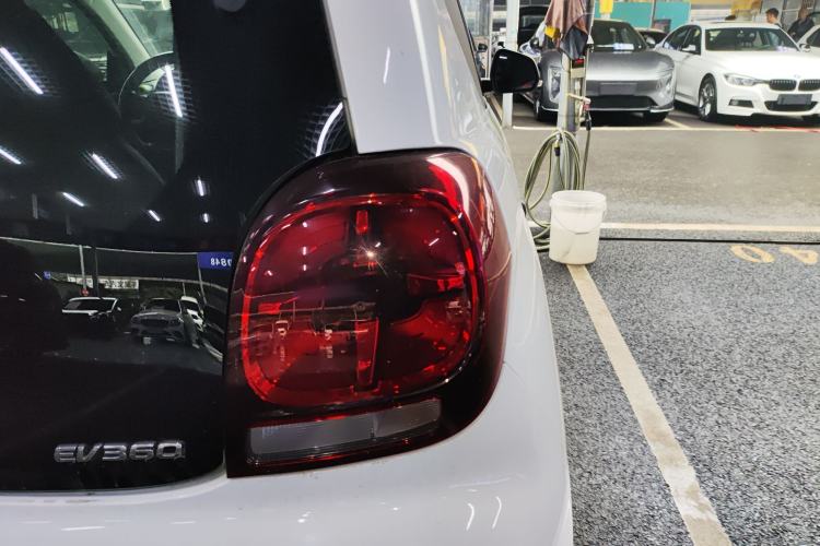 Used Roewe Clever 2021 302 km New Four-Seater Super-Efficient Version