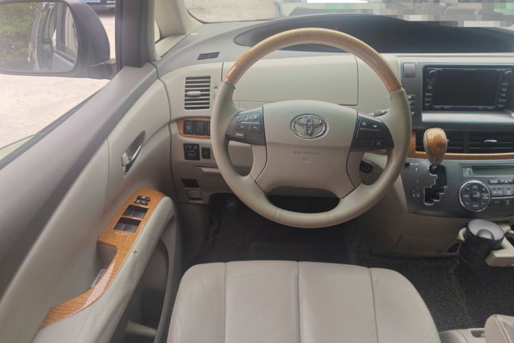 Used Toyota Previa 2007 3.5L 7-Seater Luxury Version Steering Wheel