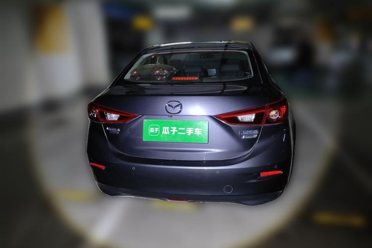 Used Mazda 3 Axela 2017 Sedan 1.5L Automatic Luxury Model China VI Standard