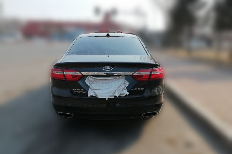 Used Ford Taurus 2017 EcoBoost 245 Flagship Model