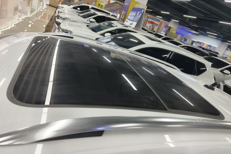 Used Volkswagen T-ROC 2021 280TSI DSG Two-Wheel Drive Comfort Connect Edition Roof