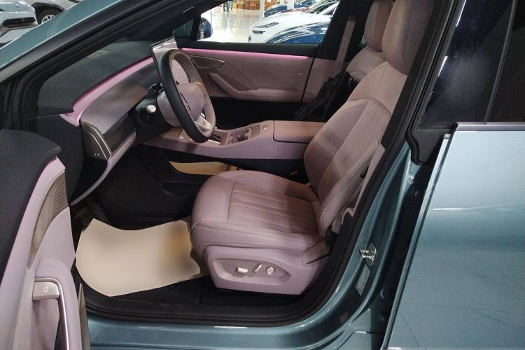 Used ONVO L60 2024 60 kWh Rear-Drive Version
