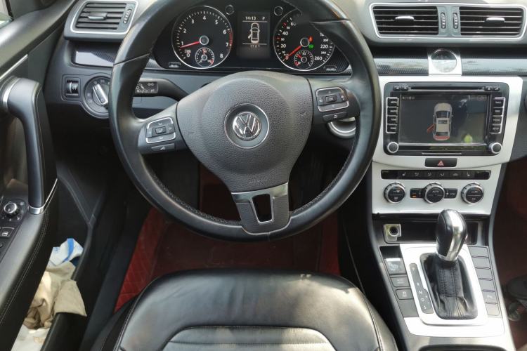 Used Volkswagen Magotan 2012 Revised 1.8TSI Luxury Version
