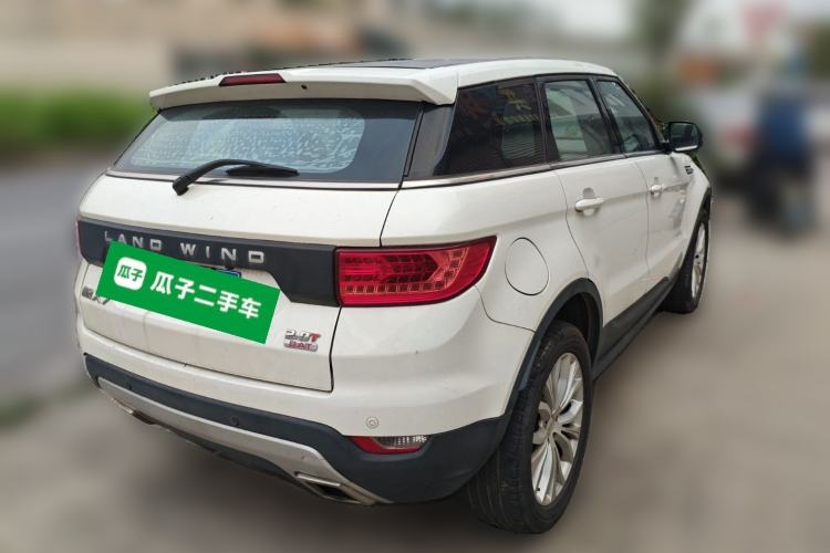 Used Land X7 2016 2.0T Panoramic Prestige Edition Rear Right 45 Deg