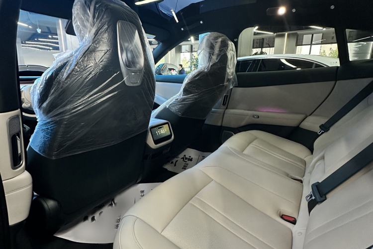 Used Xiaomi Auto YU7 2025 Ultra-Long Range Rear-Wheel Drive Version
