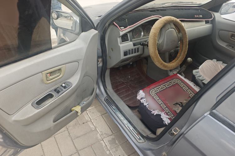 Used FAW Xiali N5 2011 1.3L Manual Luxury Edition Driver Seat