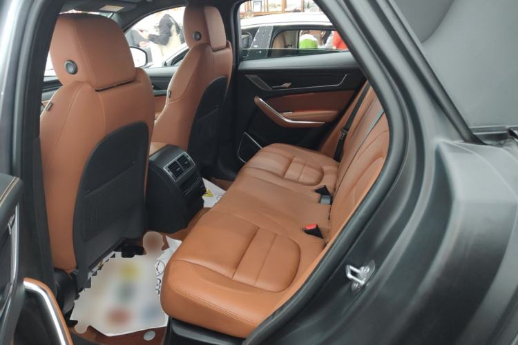 Used Jaguar F-PACE 2023 P250 R-Dynamic BLACK
