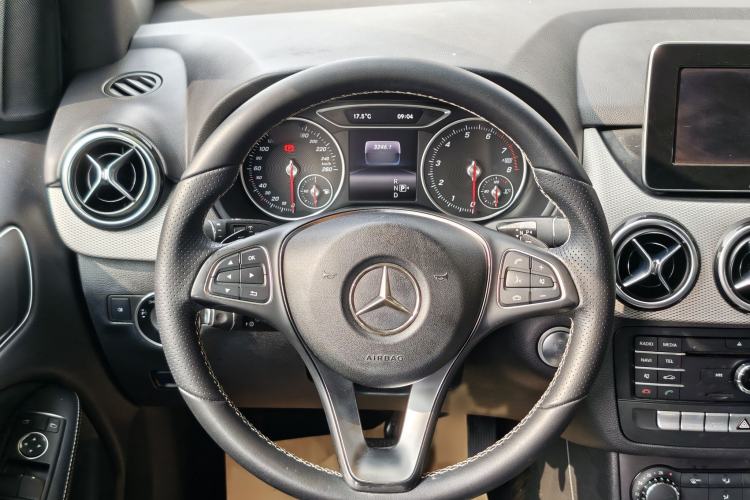 Used Mercedes-Benz B-Class 2015 B 200 Sport Edition