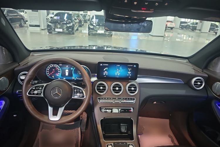 Used Mercedes-Benz GLC 2021 GLC 300 L 4MATIC Dynamic Model