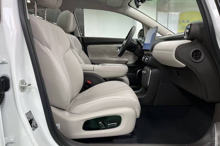 Used AION UT 2025 420 Prestige Edition