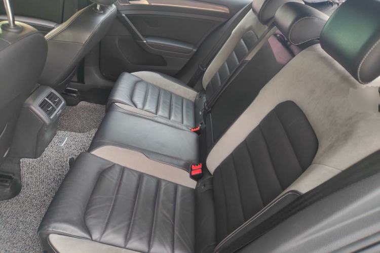 Used Volkswagen Golf 2016 1.4TSI Manual R-Line Left Rear Seat