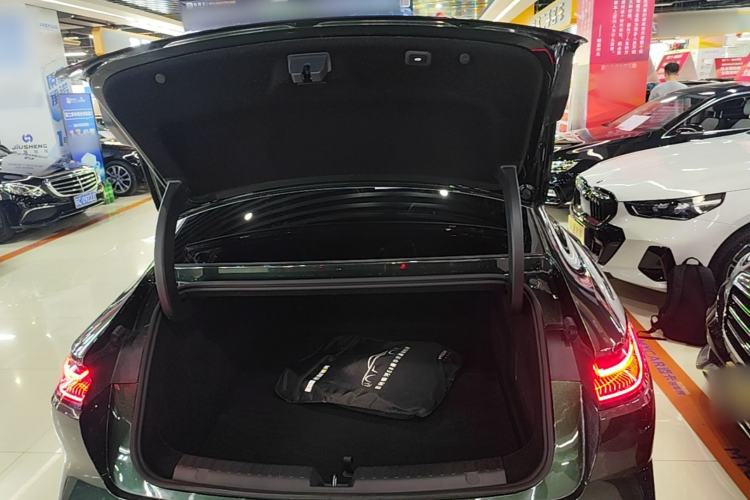 Used Geely Galaxy 8 2025 130km EM-P Starship Edition Trunk