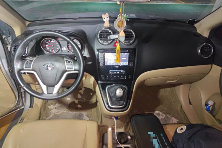 Used Haval H6 2011 2.0L Manual Two-Wheel Drive Elite Version