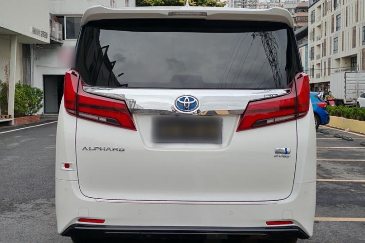 Used Toyota Alphard 2021 Dual-Engine 2.5L Luxury Edition
