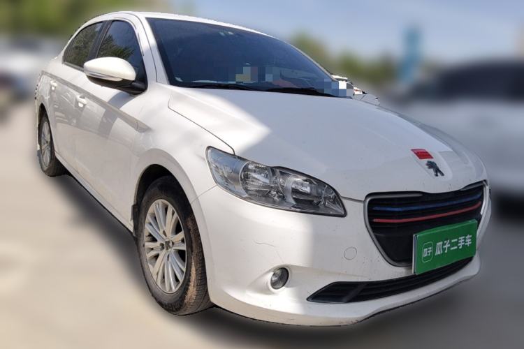 Used Peugeot 301  Front Right 45 Deg