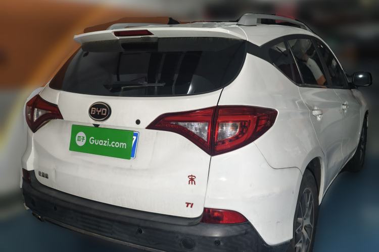 Used BYD Song 2016 GaiShi Edition 1.5TI Manual Elite Model Rear Right 45 Deg