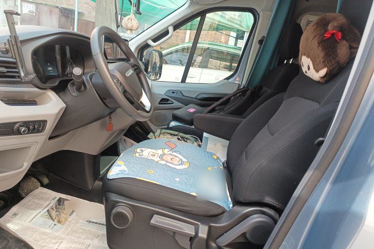 Used SAIC MAXUS V90 RV 2023 2.0T Traveler RVLIFE Fun Edition Left Front Seat