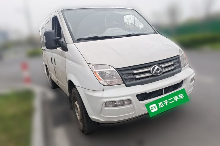 Used SAIC MAXUS Xintu V80 2021 2.0T Manual Classic Aoyuntong Short Wheelbase Ultra-Low Roof 5/6-Seater