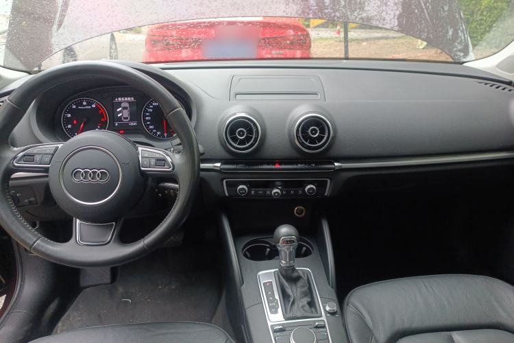 Used Audi A3 2014 Limousine 35 TFSI Automatic Comfort Model