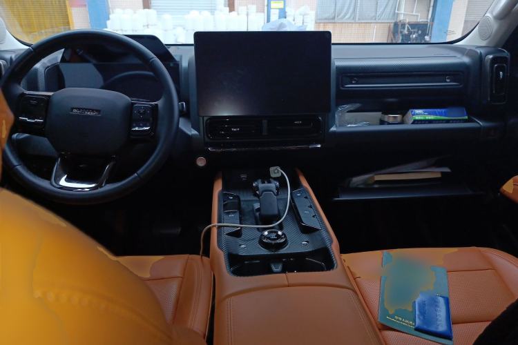 Used Haval Raptor New Energy 2024 Hi4 102 Pro Center Console