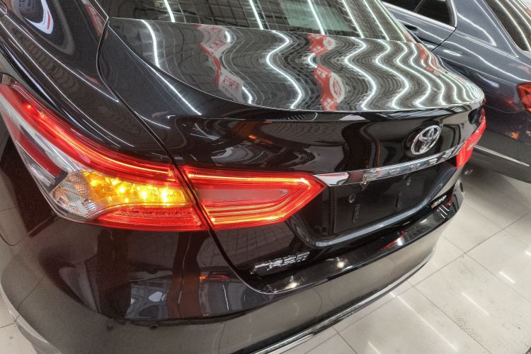 Used Toyota Camry 2023 2.0G Luxury Edition