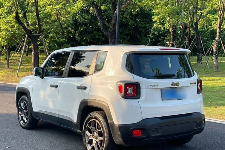 Used Jeep Renegade 2017 180T Automatic Kinetic Edition+