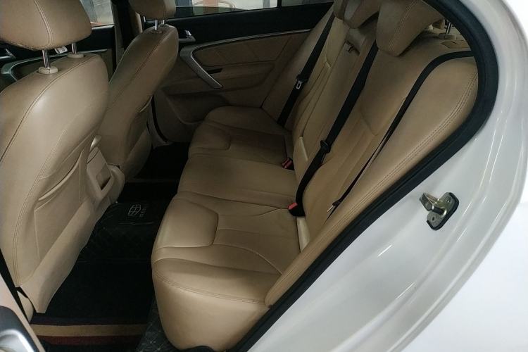 Used Geely Auto Emgrand 2017 Sedan Million Edition 1.5L Manual Luxury Model Left Rear Seat