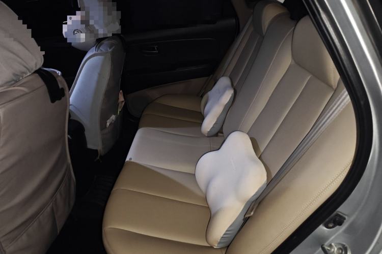 Used Hyundai Celesta 2015 1.6L Automatic Comfort Model
