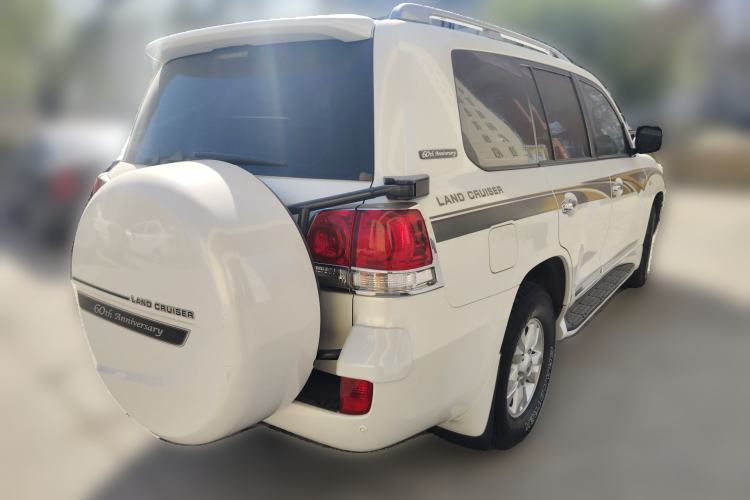 Used Toyota Land Cruiser 
