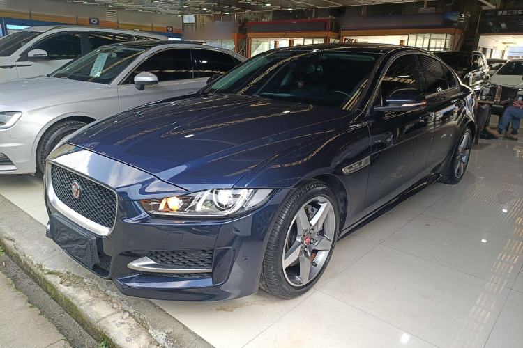 Used Jaguar XE 2017 2.0T 200 PS R-Sport
