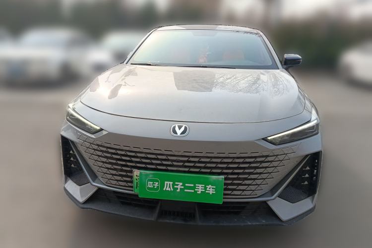 Used CHANGAN UNI-V iDD 2023 ZhiDian iDD 1.5T 113km Smart & Fun Version