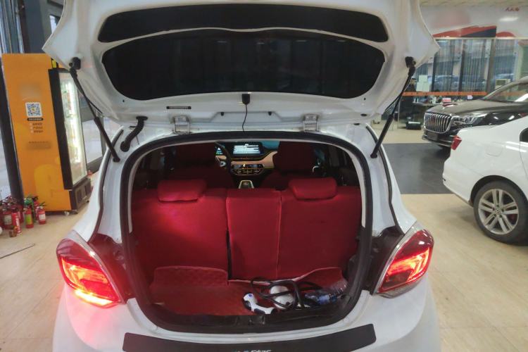 Used CHANGAN OSHAN Benni E-Star 2022 Charming Edition Colorful Model Lithium-Ion Battery
