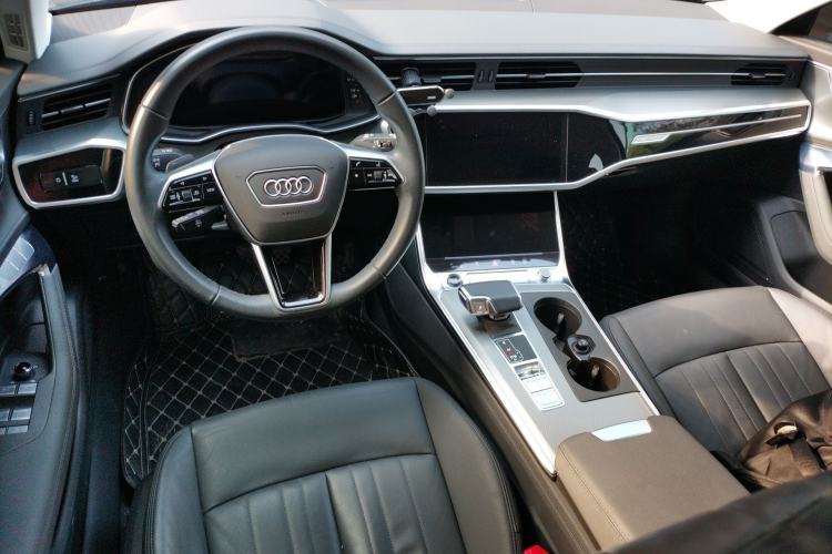 Used Audi A6 2022 allroad quattro Explorer 55 TFSI Prestige Off-Road Model
