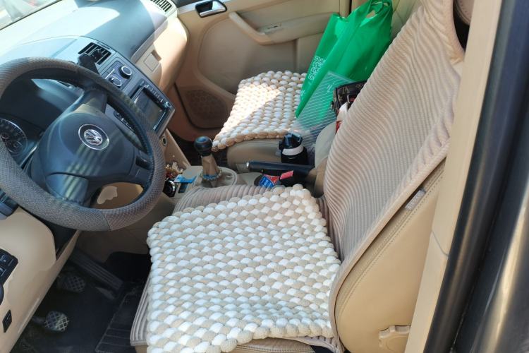 Used Volkswagen Touran 2011 1.4T Manual Zhiya Edition 5 Seats Left Front Seat