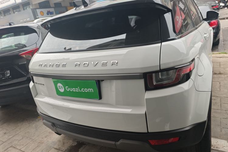 Used Land Rover Range Rover Evoque 2018 240 PS SE Smart Brilliance Edition