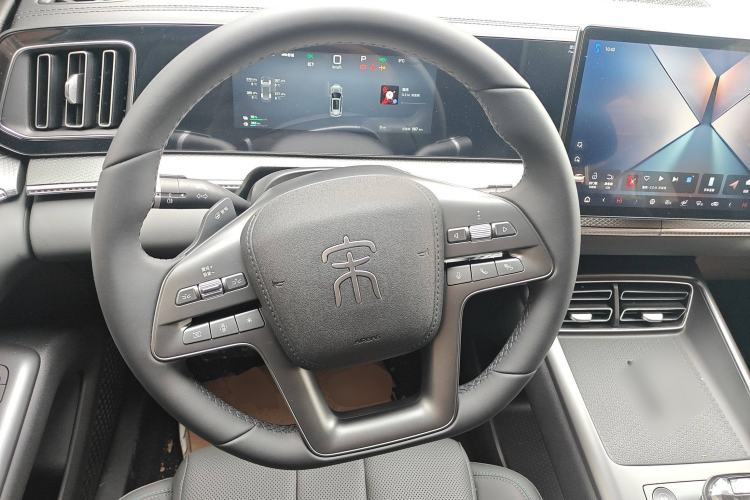 Used BYD Song Pro New Energy 2025 2nd Generation Intelligent Driving Version DM-i 75KM Leading Edition Steering Wheel