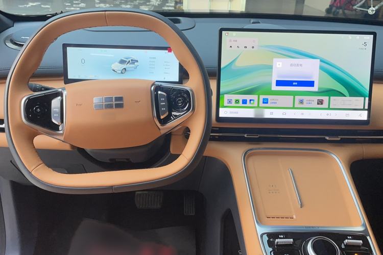 Used Geely Galaxy Galaxy Xingjian 7 EM-i 2025 120km Exploration+ Version