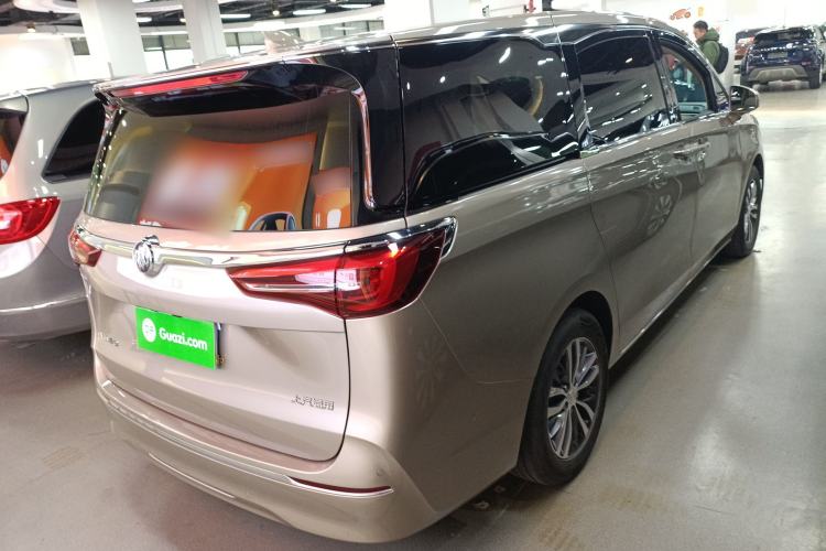 Used Buick GL8 2022 ES Landtrek 653T Luxury Edition