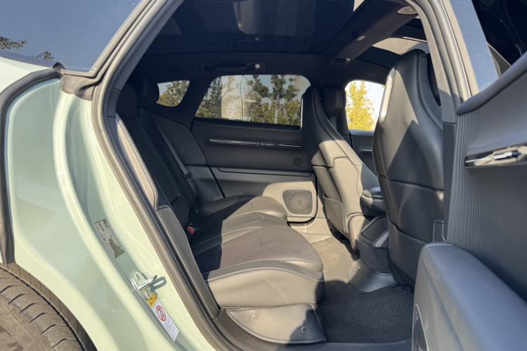 Used Avatr 12 2023 650 Three-Laser Four-Wheel Drive Performance Edition
