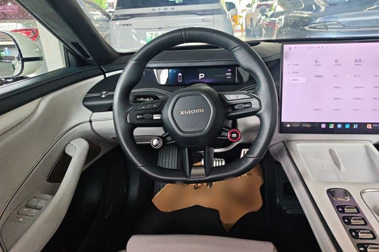 Used Xiaomi Auto SU7 2024 Four-Wheel Drive Ultra-Long Range Advanced Intelligent Driving Max Edition
