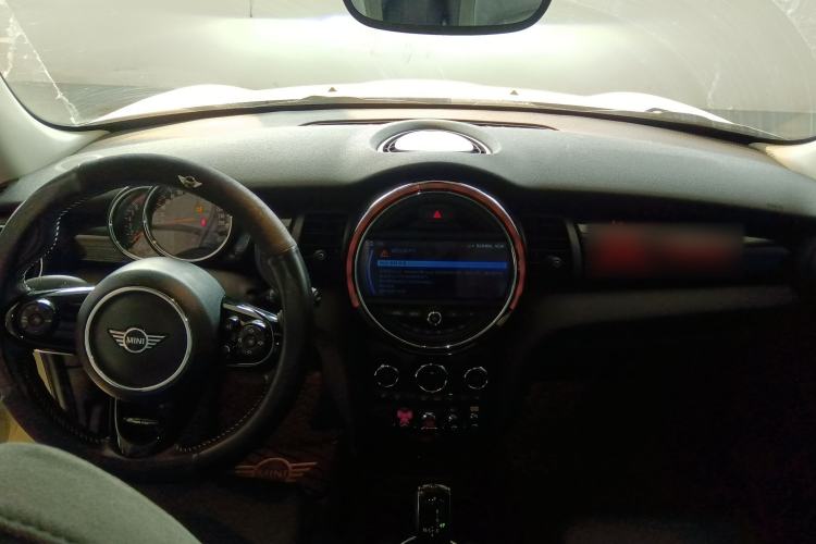 Used MINI MINI 2019 1.5T COOPER Artist
