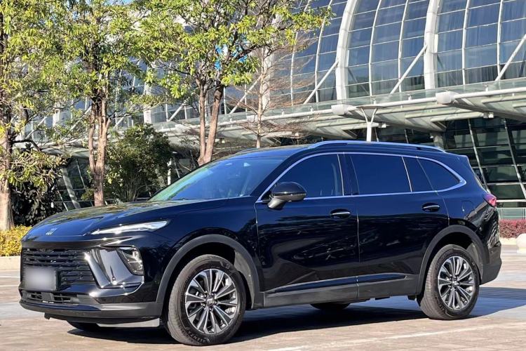 Used Buick Envision 2025 Encore Plus 28T Two-Wheel-Drive Platinum Edition