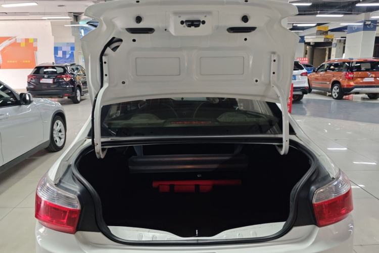 Used Citroen Elysee 2016 1.6L Automatic Fashion Model