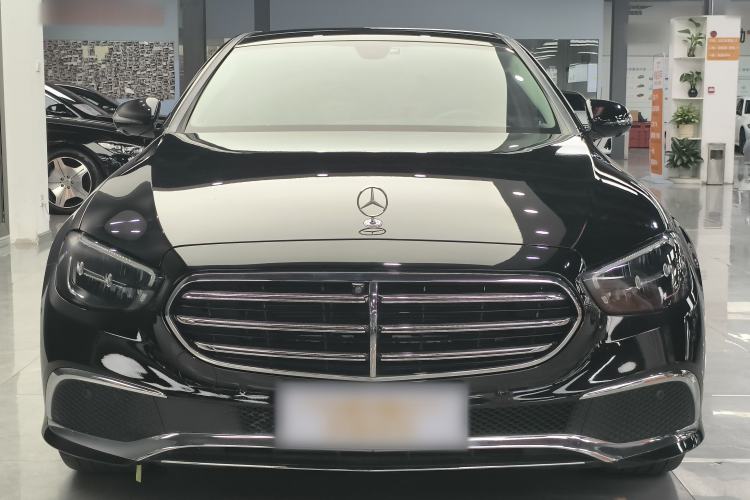 Used Mercedes-Benz E-Class 2023 Updated E 300 L Fashion Edition

