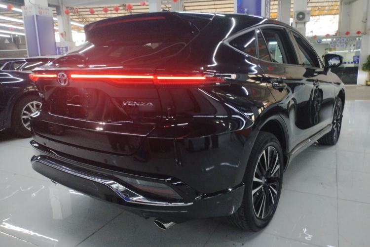 Used Toyota Venza 2022 2.0L CVT Four-Wheel Drive Supreme Edition Rear Right 45 Deg