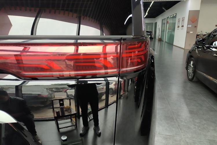 Used Denza D9 2024 DM-i 1050 Luxury Model Right Rear Taillight