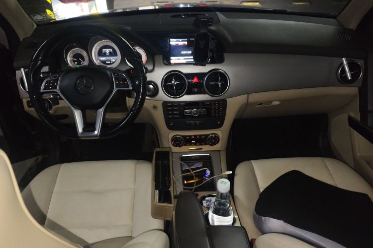 Used Mercedes-Benz GLK-Class 2015 GLK 300 4MATIC Fashion Edition Ultimate Version
