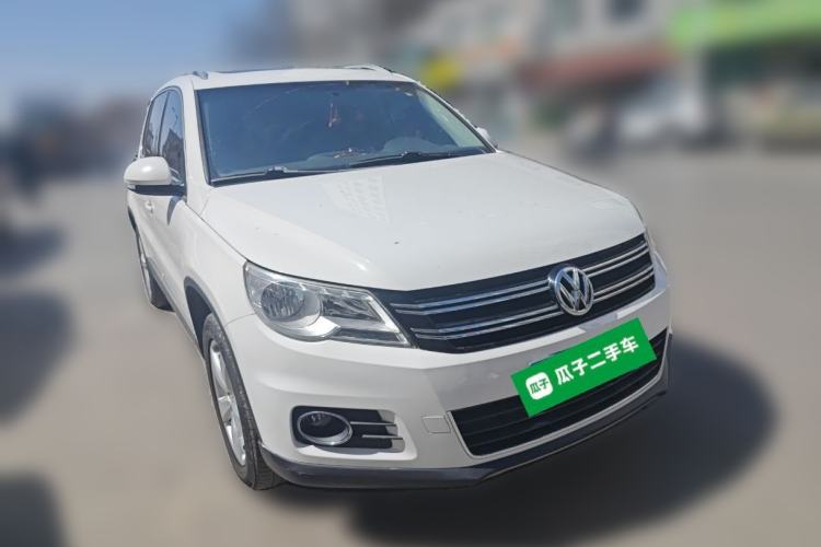 Used Volkswagen Tiguan 2012 2.0 TSI Automatic All-Wheel Drive Elite Edition Front Right 45 Deg