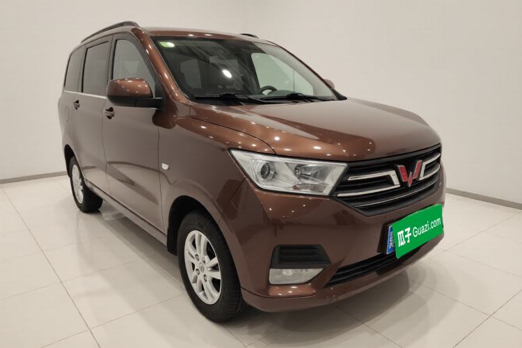 Used Wuling Hongguang 2019 1.5L S Comfort Edition China VI LAR
