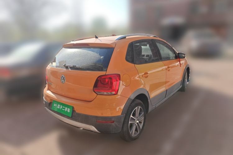 Used Volkswagen Polo 2012 1.6L Cross Polo MT
